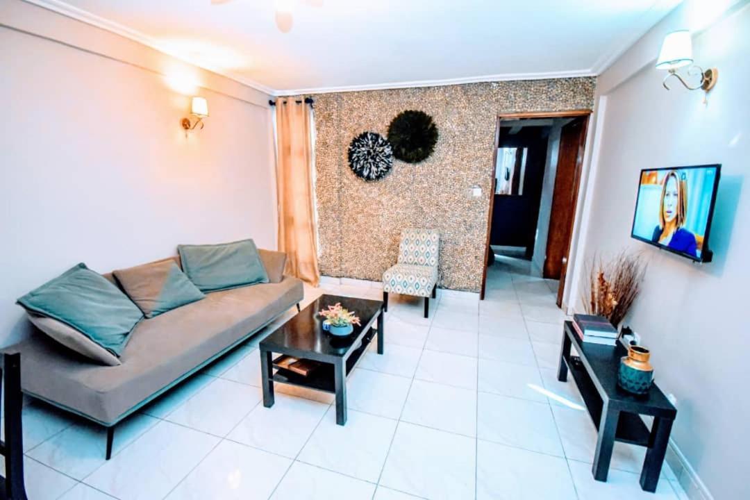 Stone House - Makepe, Douala Aparthotel Exteriör bild