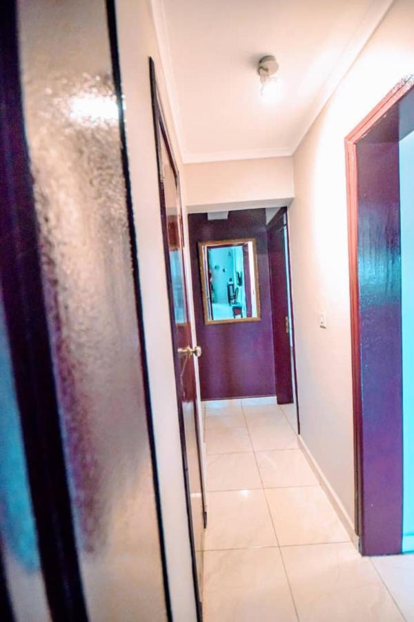 Stone House - Makepe, Douala Aparthotel Exteriör bild